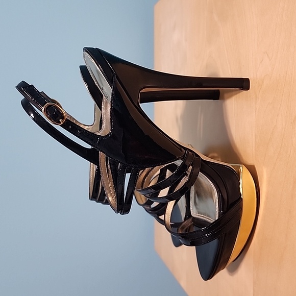 BEBE Baili black leather high heels sandals, Size 7.5M - Picture 3 of 8